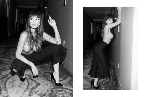 STRIPLV Digital Issue 0319 with Jasmine Waltz, Anne Hathaway, Mahershala Ali, Robbie Williams, Eileen Kelly, Jordan Daniele, Jessica Goicoechea, Kelsy Karter, Camille Kostek, Melody Jordan, Valentina Smirnova and more.